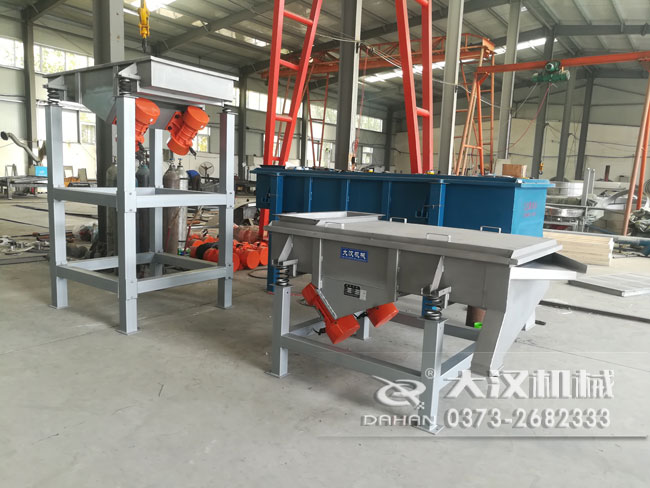 蟲(chóng)膠直線振動(dòng)篩 蟲(chóng)膠直線振動(dòng)篩